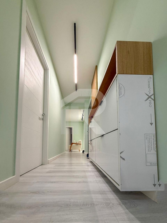 Apartament Deosebit, De Vanzare, cu grădină proprie, în Complexul Rezidenț