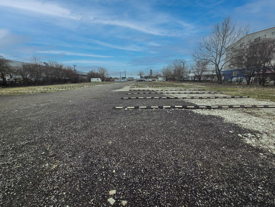 Teren De Inchiriat pentru Rent A Car Otopeni 1.000 - 5.000 mp