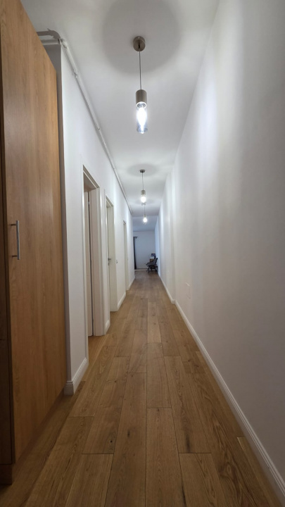 3 camere de vanzare Iancu Nicolae